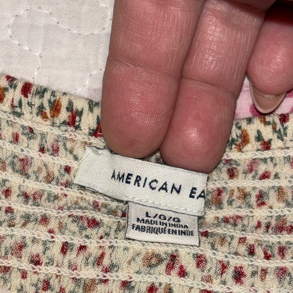 American Eagle Women’s L Boho Floral Blouse Smocked Back Cottagecore Cap Sleeve - Picture 2 of 10
